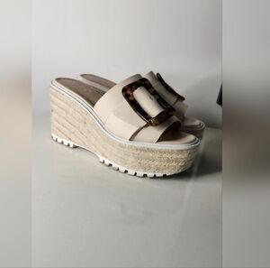 Elegant Cream Platform Sandals